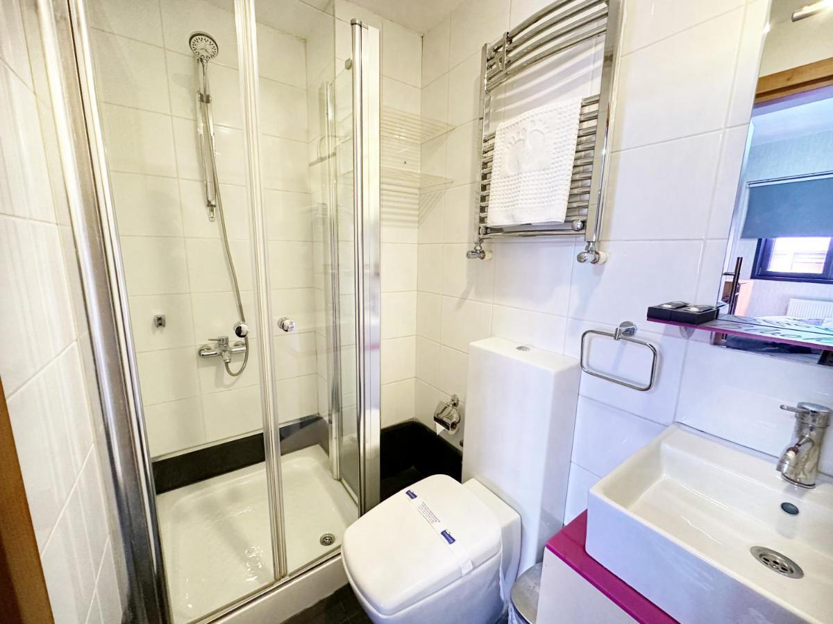 Black Art Otel 5*